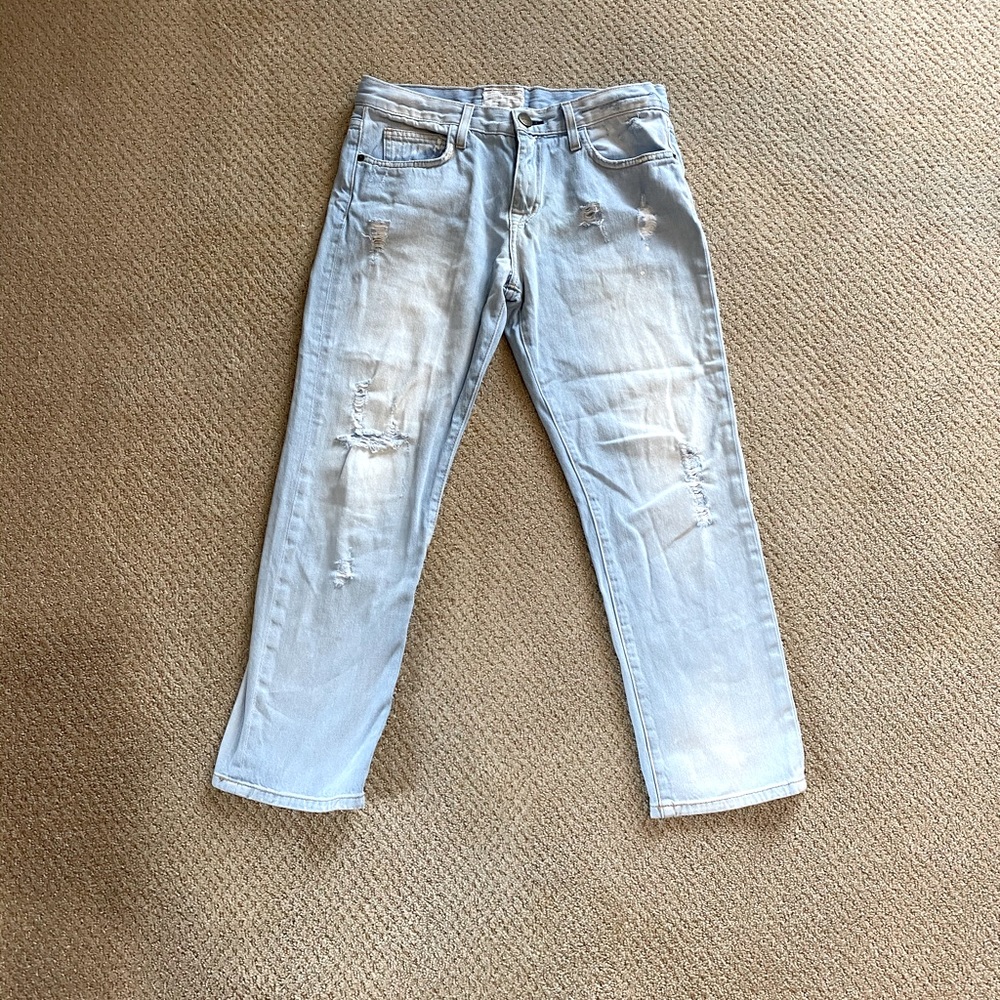 Distressed cropped jeans. Current Elliott